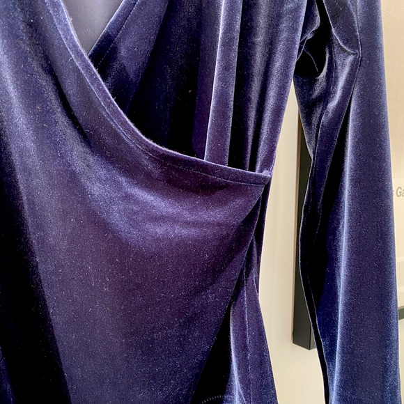 Madewell navy velvet bodysuit - Picture 3 of 4